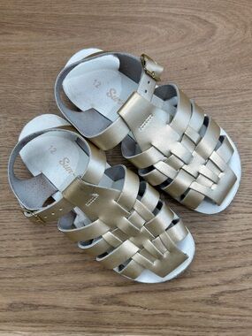 Salt Water by Hoy Sun-San Sailor Fisherman Gold Sandals Size 12